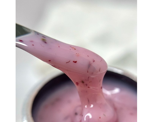 Pink Super Gel Flowers in Milk №5, 15g - рожевий гель з рожевими сухоцвітами