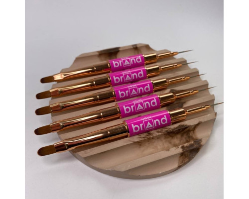 Кисточка двухстороння з ковпачком №01 Your Brand